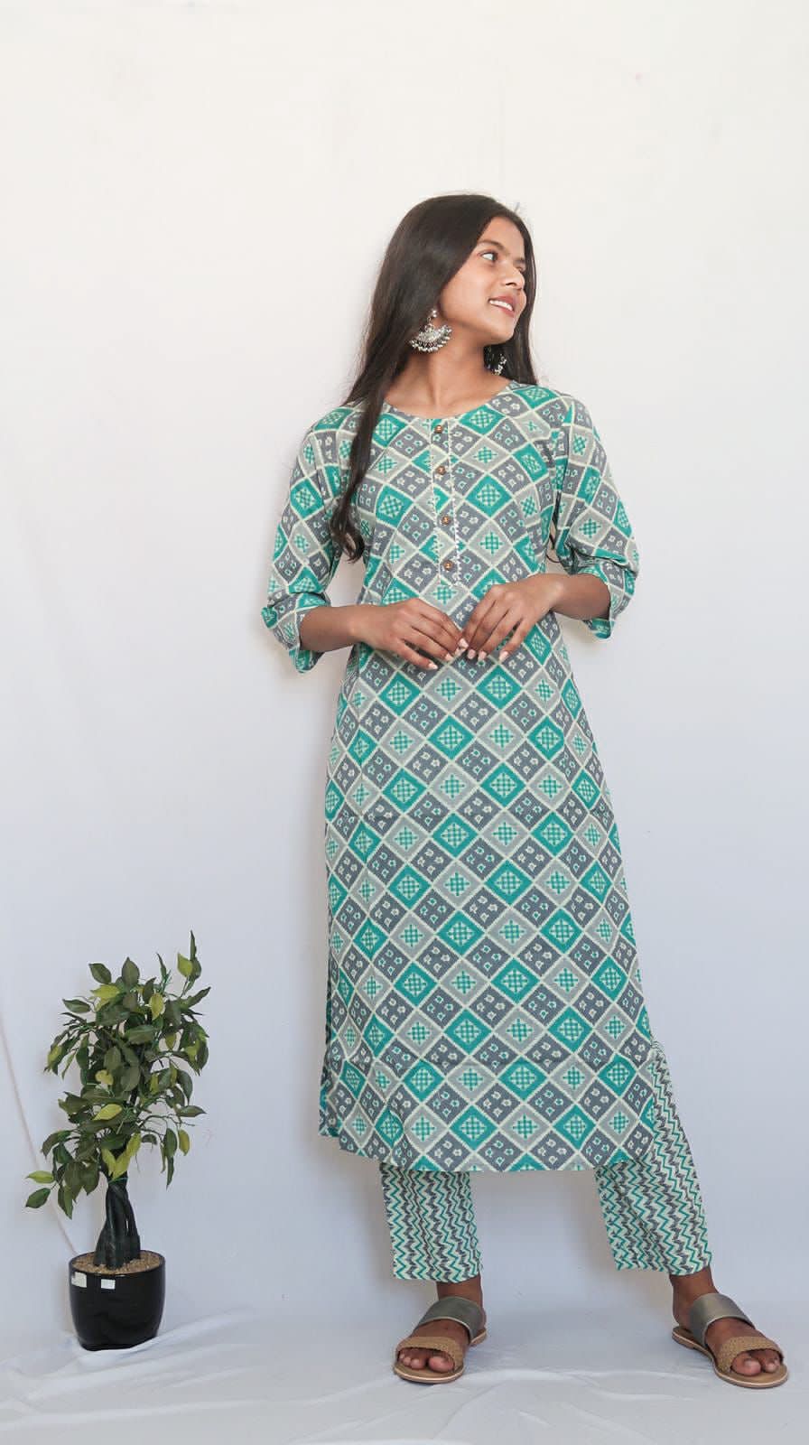 SALE: Cyan Grey Zig-Zag Suit Set