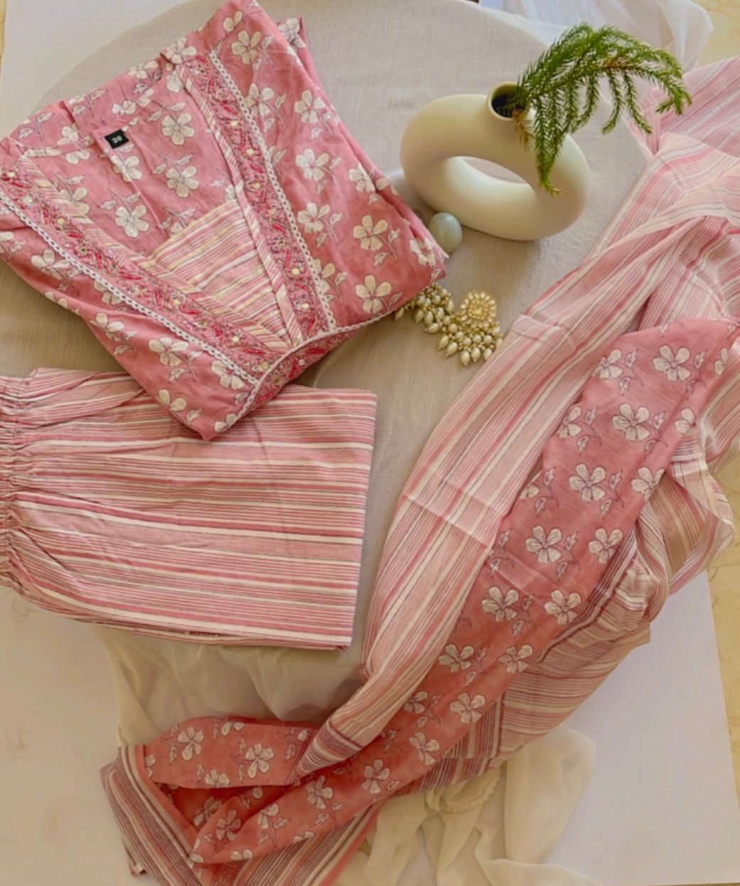 Soothing Pink Lilys Premium Cotton Suit Set