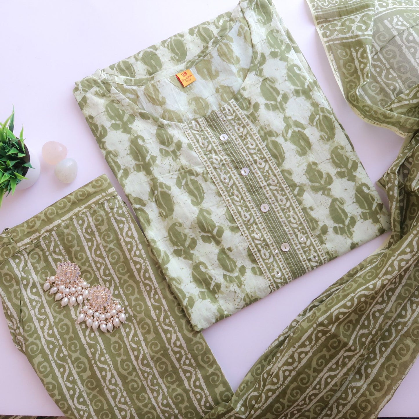 Koi Paheli Hu mai Cotton Suit (3 piece)